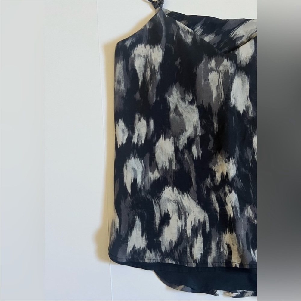Haute Hippie Women’s Spaghetti Strap 💯 Silk Top Size Medium 🖤 - Picture 4 of 13